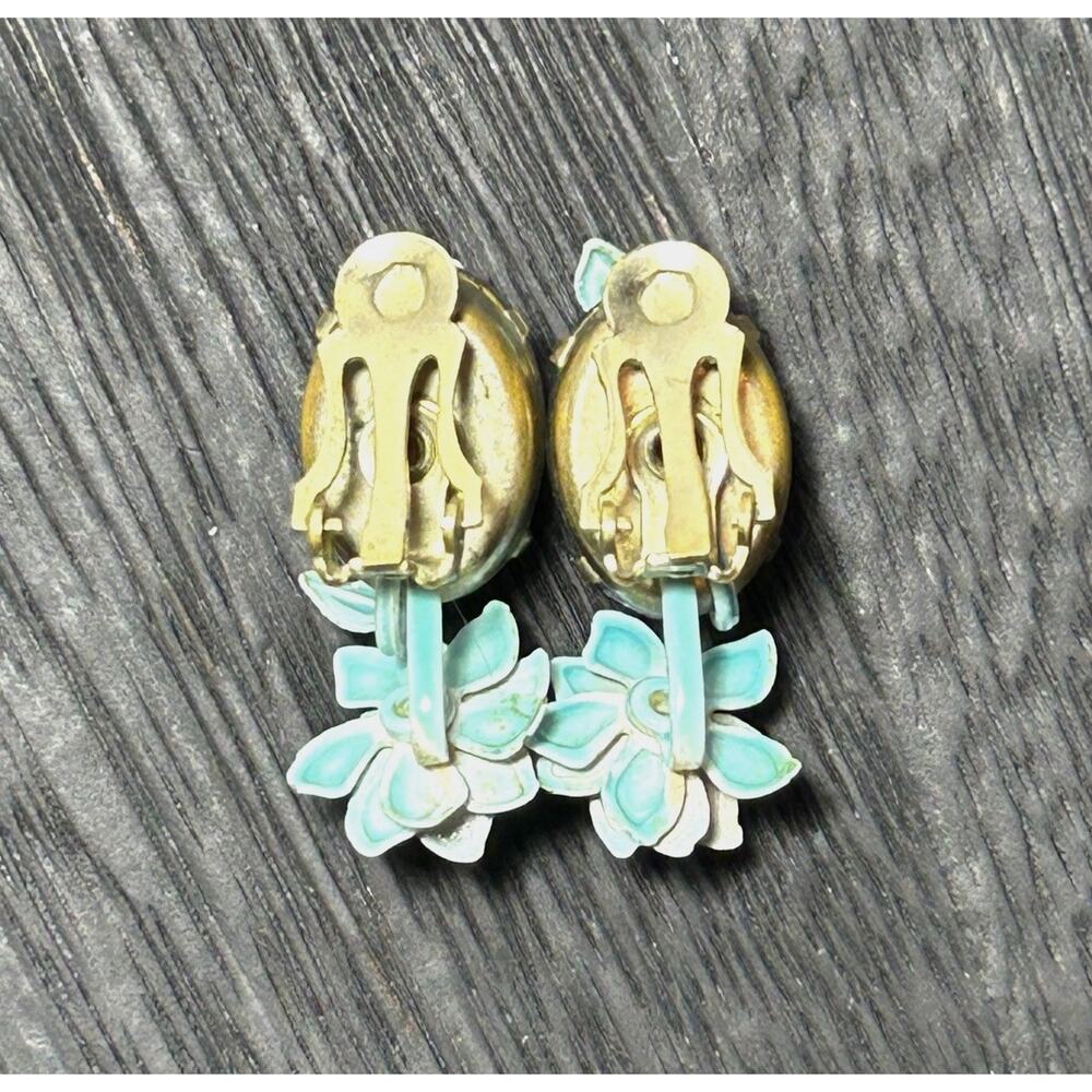 Vintage Glass And Enamel Earrings Blue Clip On Floral Vines Spring - Picture 6 of 11